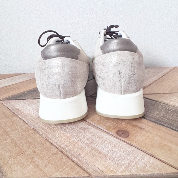 Munro Piper Sneakers - Picture 7 of 11